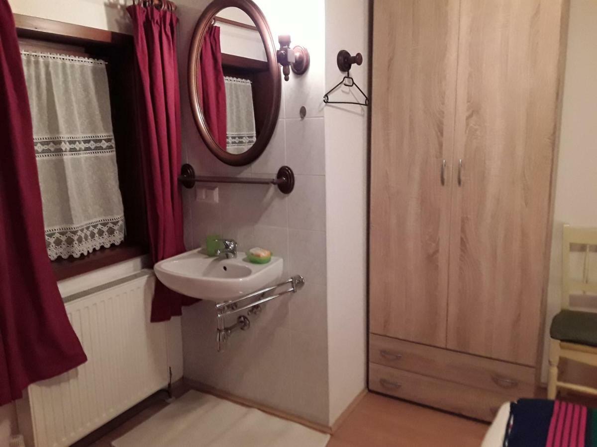 Ferienhaus Bionda Tröpolach エクステリア 写真